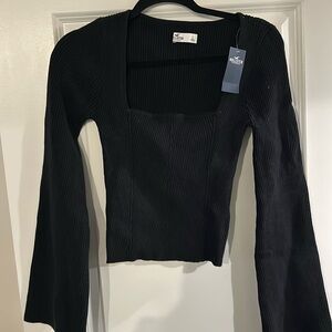 Hollister Bell Sleeve sweater
